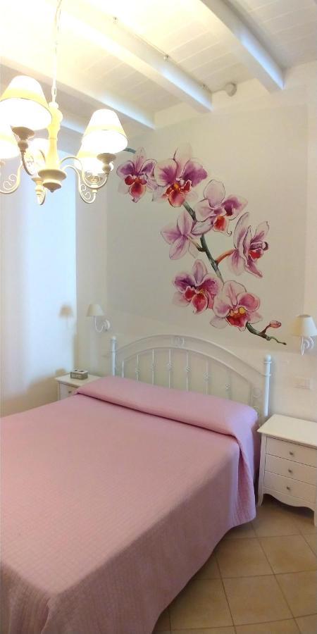 My Monopoli- Casa Dei Fiori "Orchidea" Centro Storico Exterior foto